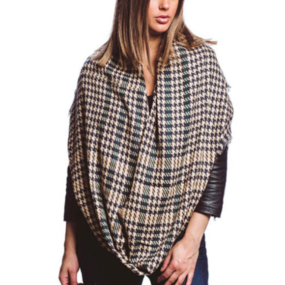 Houndstooth Infinity Scarf - Picture 1 of 1